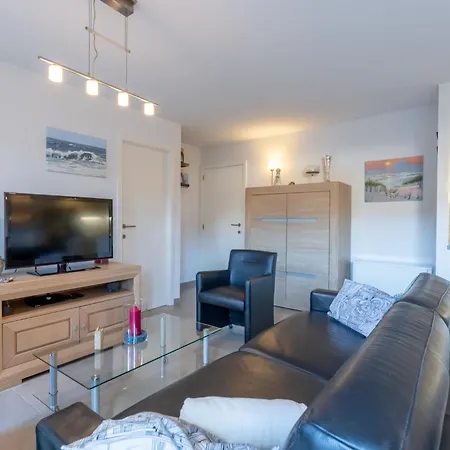 Zandloper Iii With Terrace By Interhome Apartament *