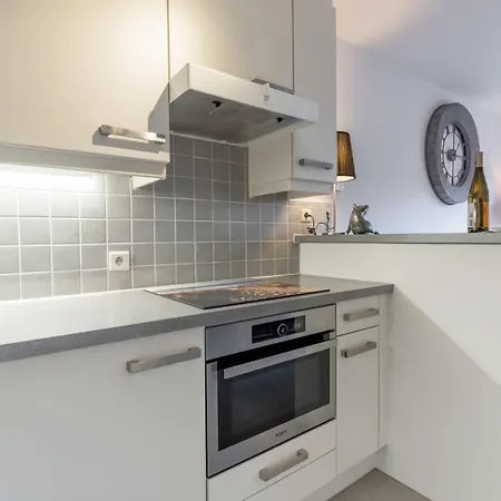 Zandloper Iii With Terrace By Interhome *